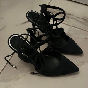 White House Black Market Emerald Suede Stiletto Heels 6 Delphine with Ties